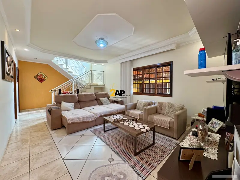 Casa com 3 quartos em Parque Arariba - foto 2