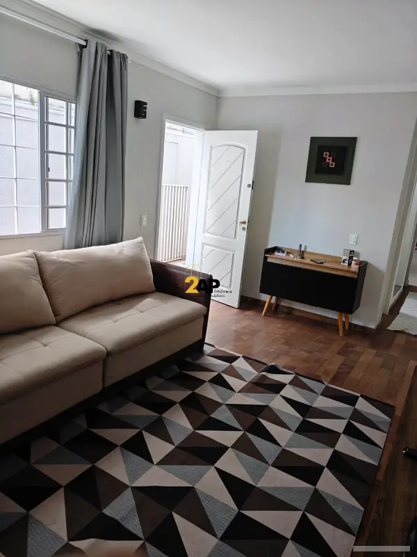 Casa com 3 quartos em Jardim Colombo - foto 3