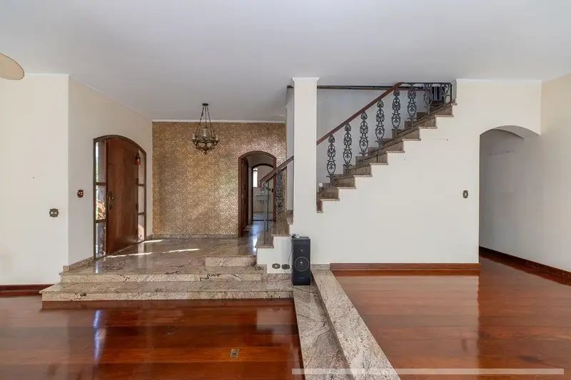 Casa com 4 quartos em Jardim Colombo - foto 5