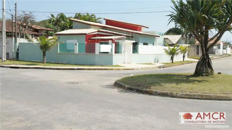 Casa com 4 quartos em Itanhaem - foto 5