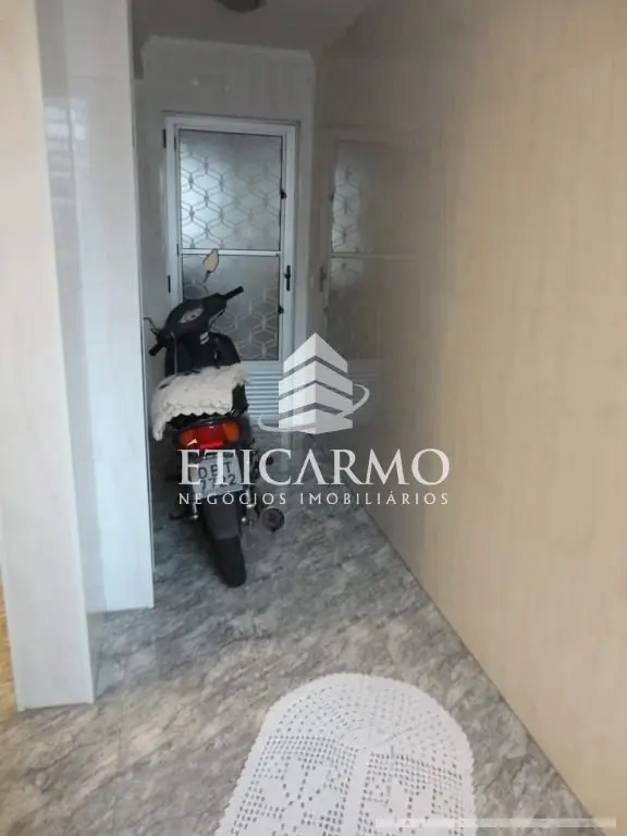 Sobrado com 3 quartos em Jardim das Oliveiras - foto 2