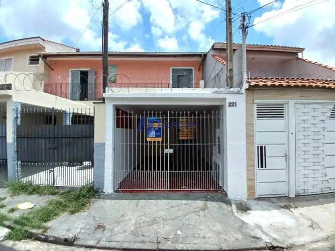 Casa - 3 quartos - Vila Santa Terezinha (Zona Norte) - São Paulo