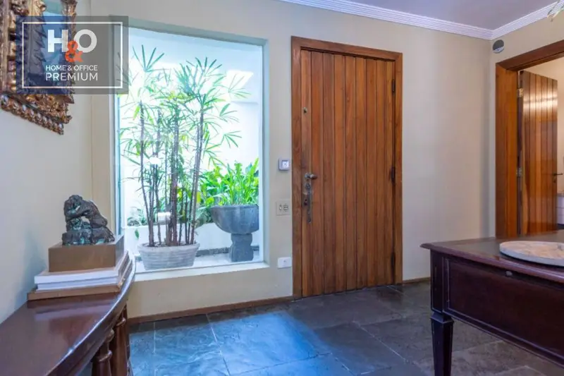 Casa com 4 quartos em Morumbi - foto 2