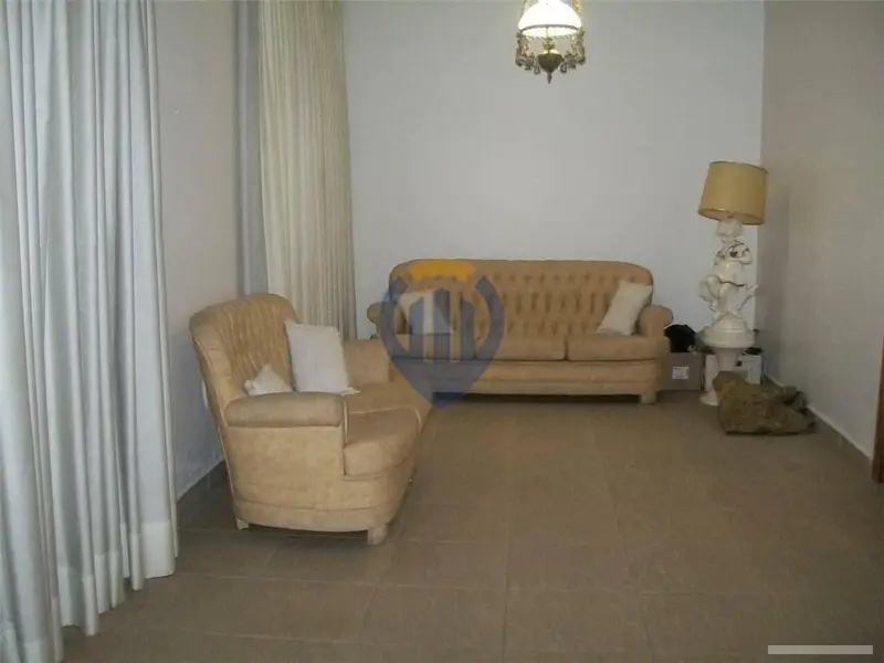 Casa com 4 quartos em Vila Madalena - foto 2