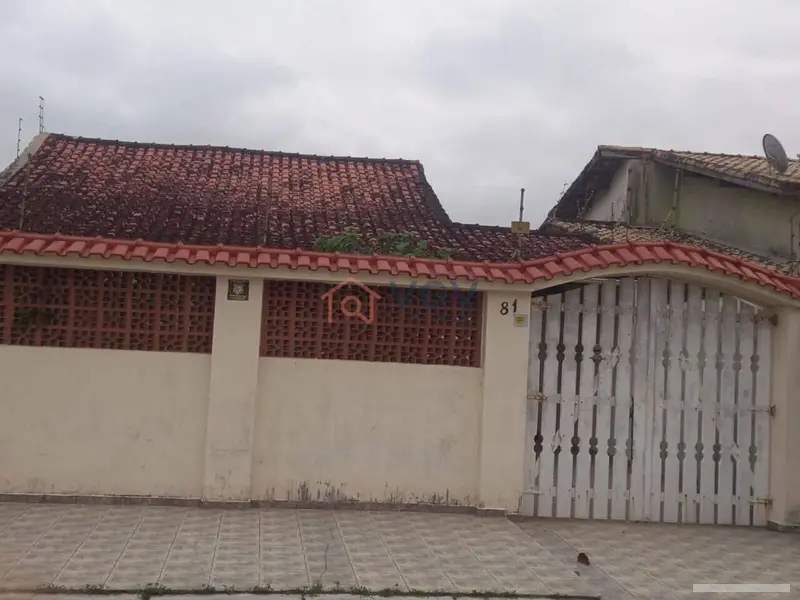 Casa com 2 quartos em Itanhaem - foto 2