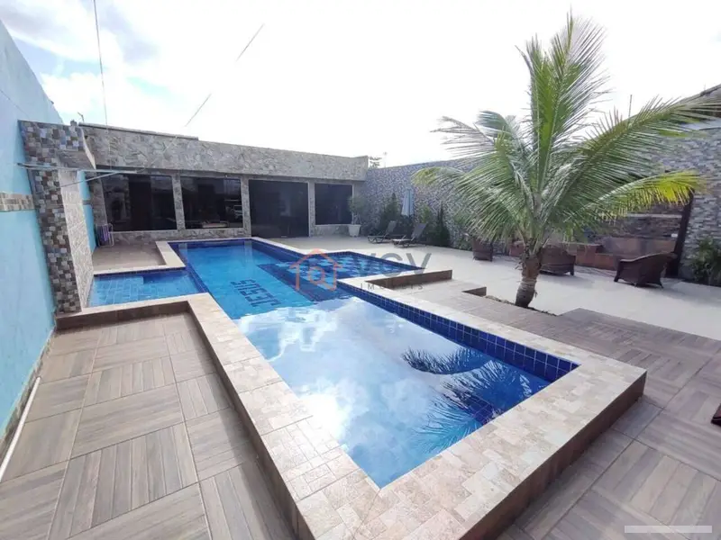 Casa com 3 quartos em Itanhaem - foto 4